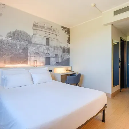 Отель B&B Hotel Ravenna