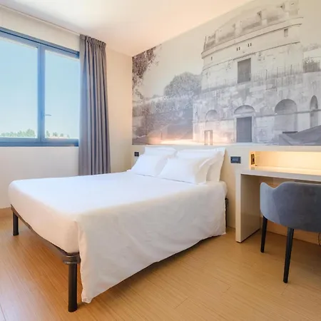 B&B Hotel Ravenna Отель