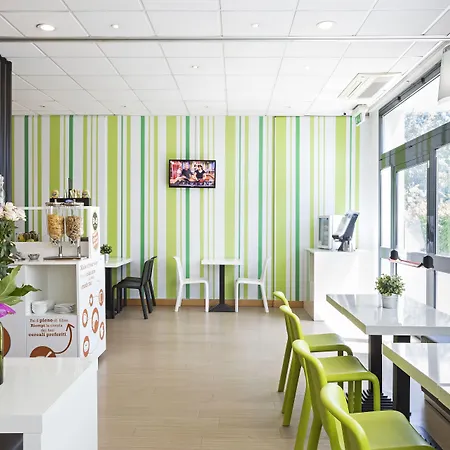 B&B Hotel Ravenna Отель 3*