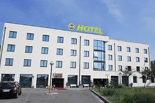 Отель B&B Hotel Ravenna