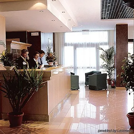 B&B Hotel Ravenna Отель