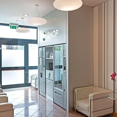 B&B Hotel Ravenna Отель
