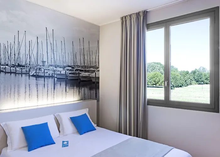 Szálloda B&B Hotel Ravenna