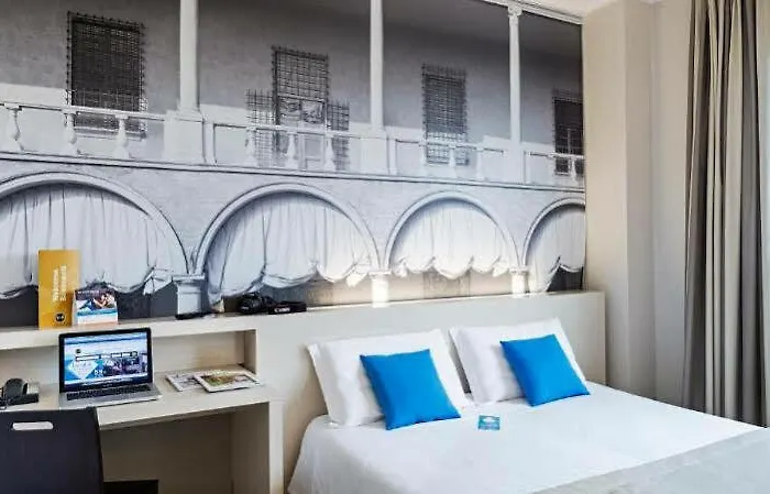 B&B ホテル ラヴェンナ ホテル 3*